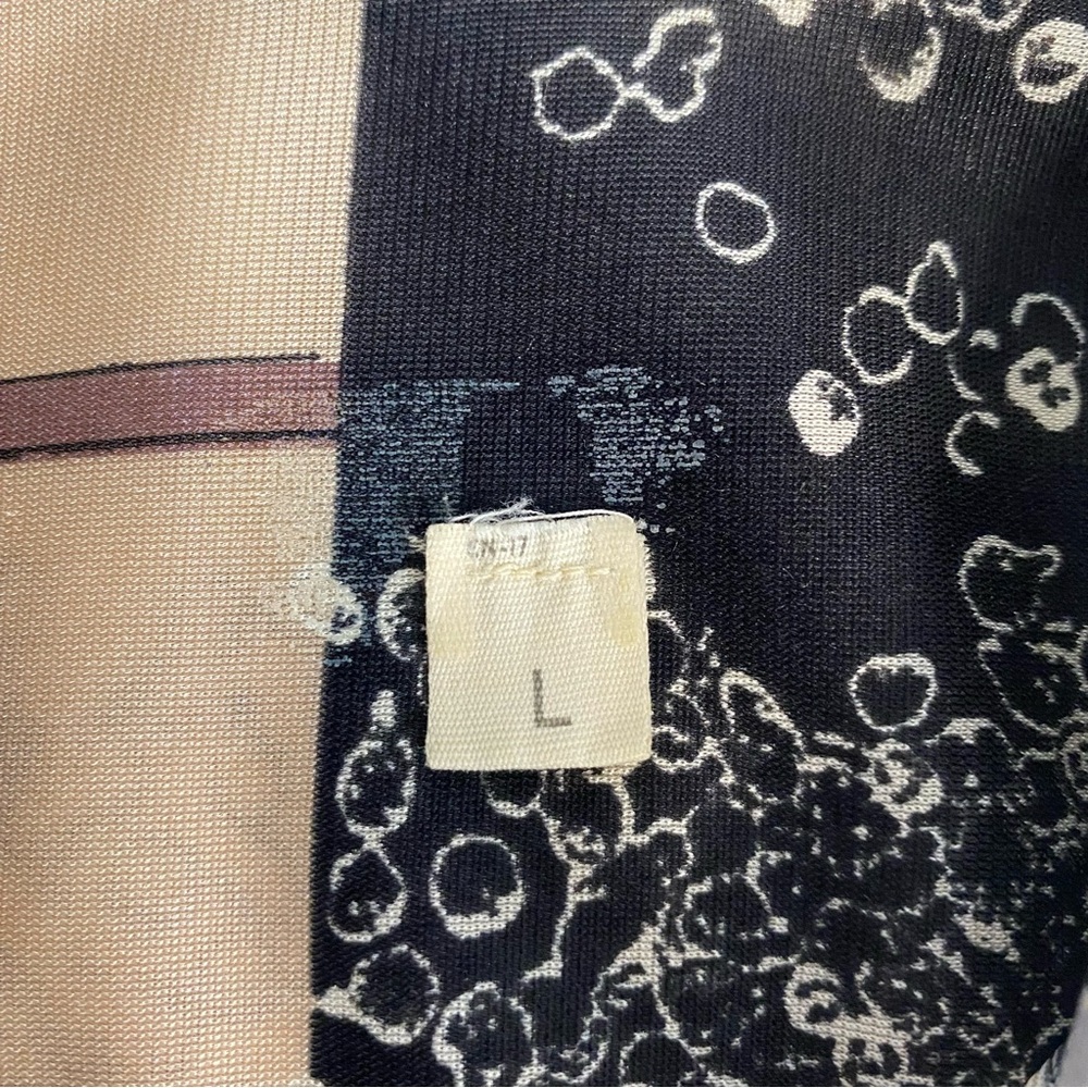 Geometric Patterned Button-Up Shirt - image 6